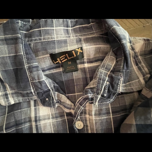 4 for 1 Various colors and styles, plaids - Picture 3 of 4